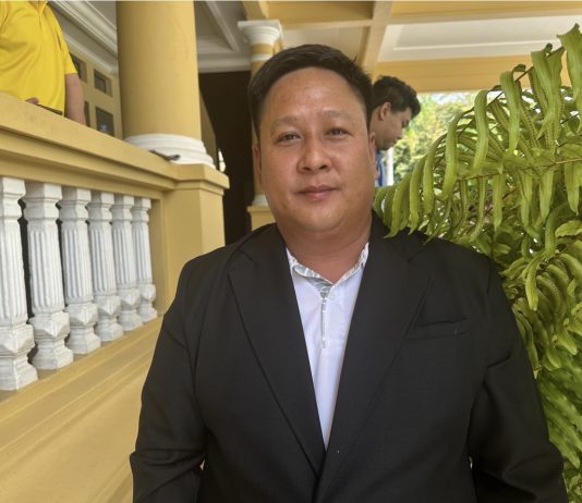 สมาพันธ์ลูกจ้าง สพฐ.ไม่เอาจ้างเหมาบริการ เตรียมเคลื่อนม็อบใหญ่ 18 มี.ค. หากรัฐบาล และ ศธ.ยังนิ่งเฉย