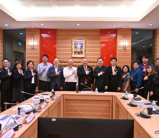 สอศ. เดินหน้าความร่วมมือไทย-จีน พัฒนาอาชีวศึกษา เร่งขับเคลื่อน 210 สาขาสู่ความเป็นรูปธรรม พร้อมปั้น “นักสตรีมเมอร์มืออาชีพ” สู่ตลาดอีคอมเมิร์ซโลก