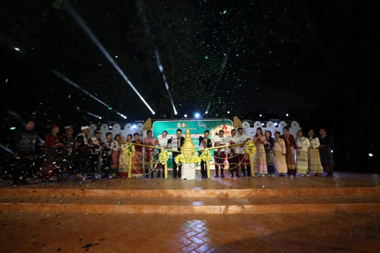 EBEEBDF9-07D2-409F-9AE7-304E05E156B2